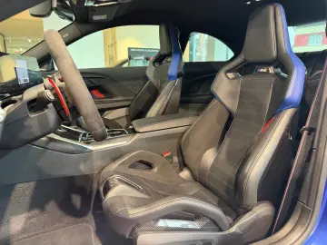 BMW M2 Coupé INDIVIDUAL M RACE TRACK PAKET Head-Up
