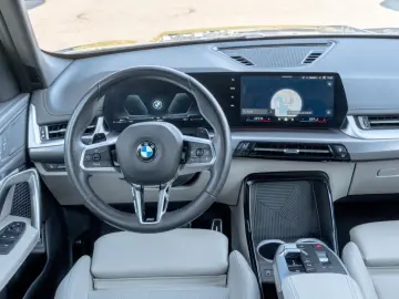 BMW X1 xDrive20d M SPORT.DR.ASS.PR.ASS.SHZ.2STÜCK