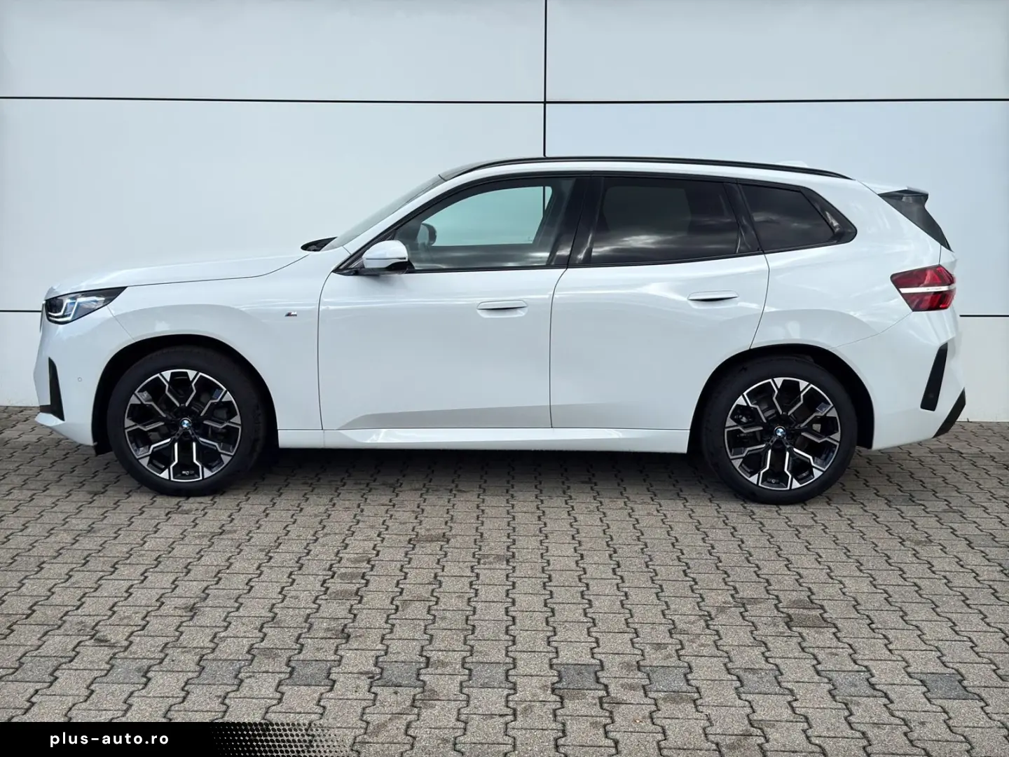 BMW X3 20i xDr MSpo Sunroof H&K 360 Keyless Memory
