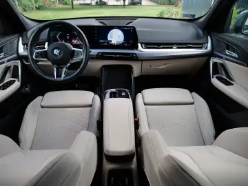 BMW X1 xDrive20d M SPORT.DR.ASS.PR.ASS.SHZ.2 STÜCK