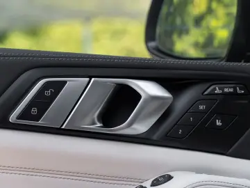 BMW BMW X7 40d M PRO.SITZ.LÜFT.ICONICG.DR.ASS.PR.AHK