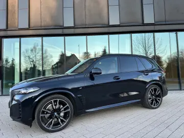 BMW X5 30d M-Sport Panodach Luftfederung Carbon