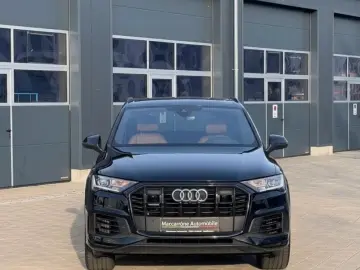 AUDI Q7 55 TFSI e quattro Competition Plus