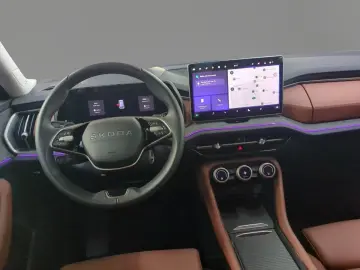 SKODA Kodiaq Selection iV 1.5 TSI DSG MATRIX NAV HuD