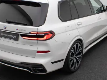 BMW X7 M60i xD Individual HUD B&W SoftCL 23Zoll VOLL