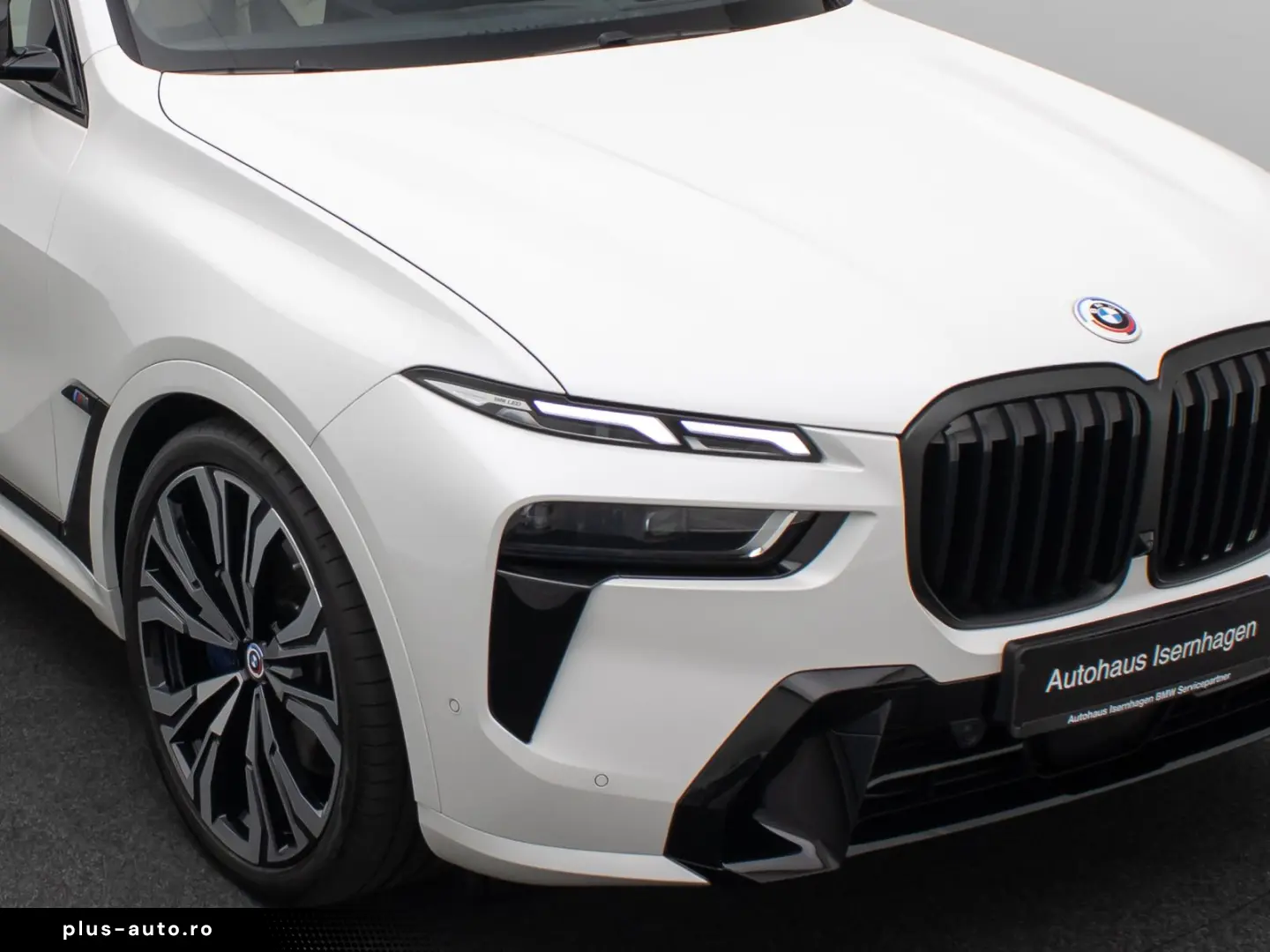 BMW X7 M60i xD Individual HUD B&W SoftCL 23Zoll VOLL