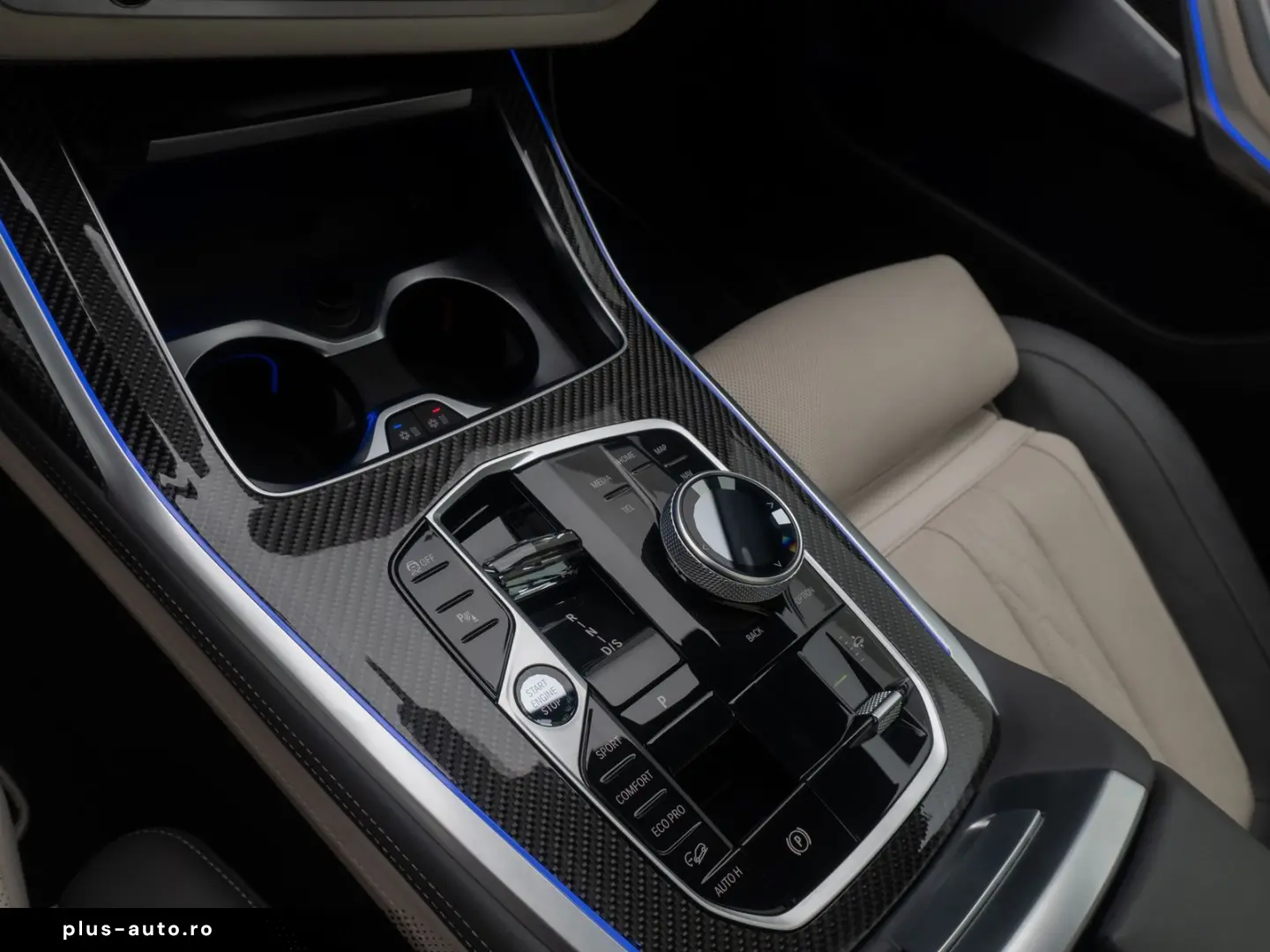 BMW X7 M60i xD Individual HUD B&W SoftCL 23Zoll VOLL