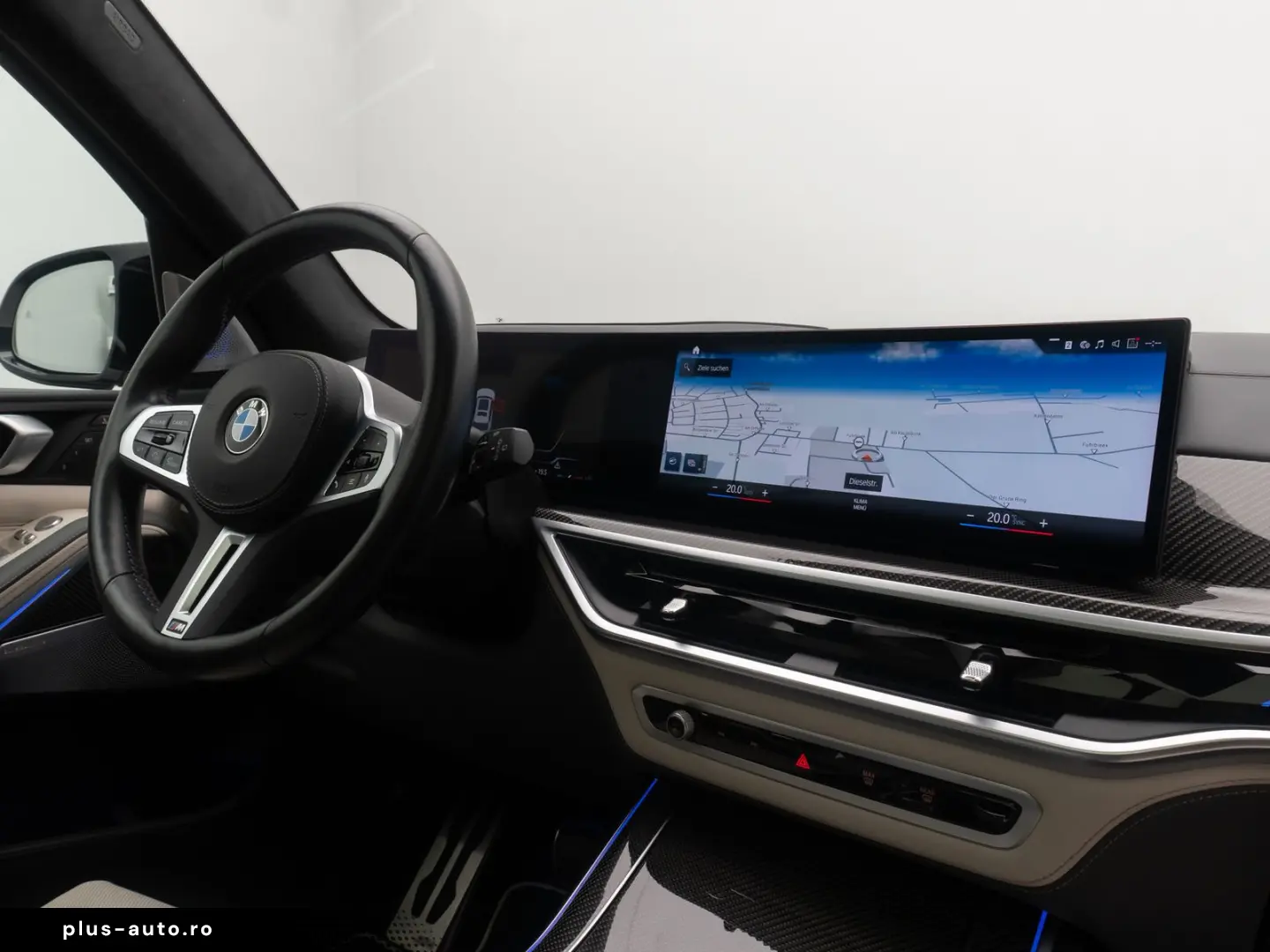 BMW X7 M60i xD Individual HUD B&W SoftCL 23Zoll VOLL