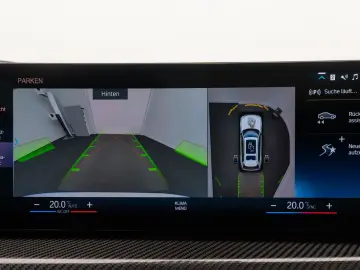 BMW X7 M60i xD Individual HUD B&W SoftCL 23Zoll VOLL