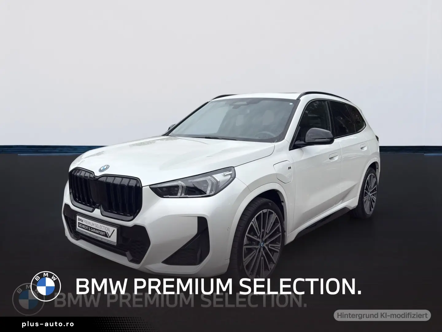 BMW X1 xDrive30e M SPORT LED PANO AHK HEAD UP DISPLA