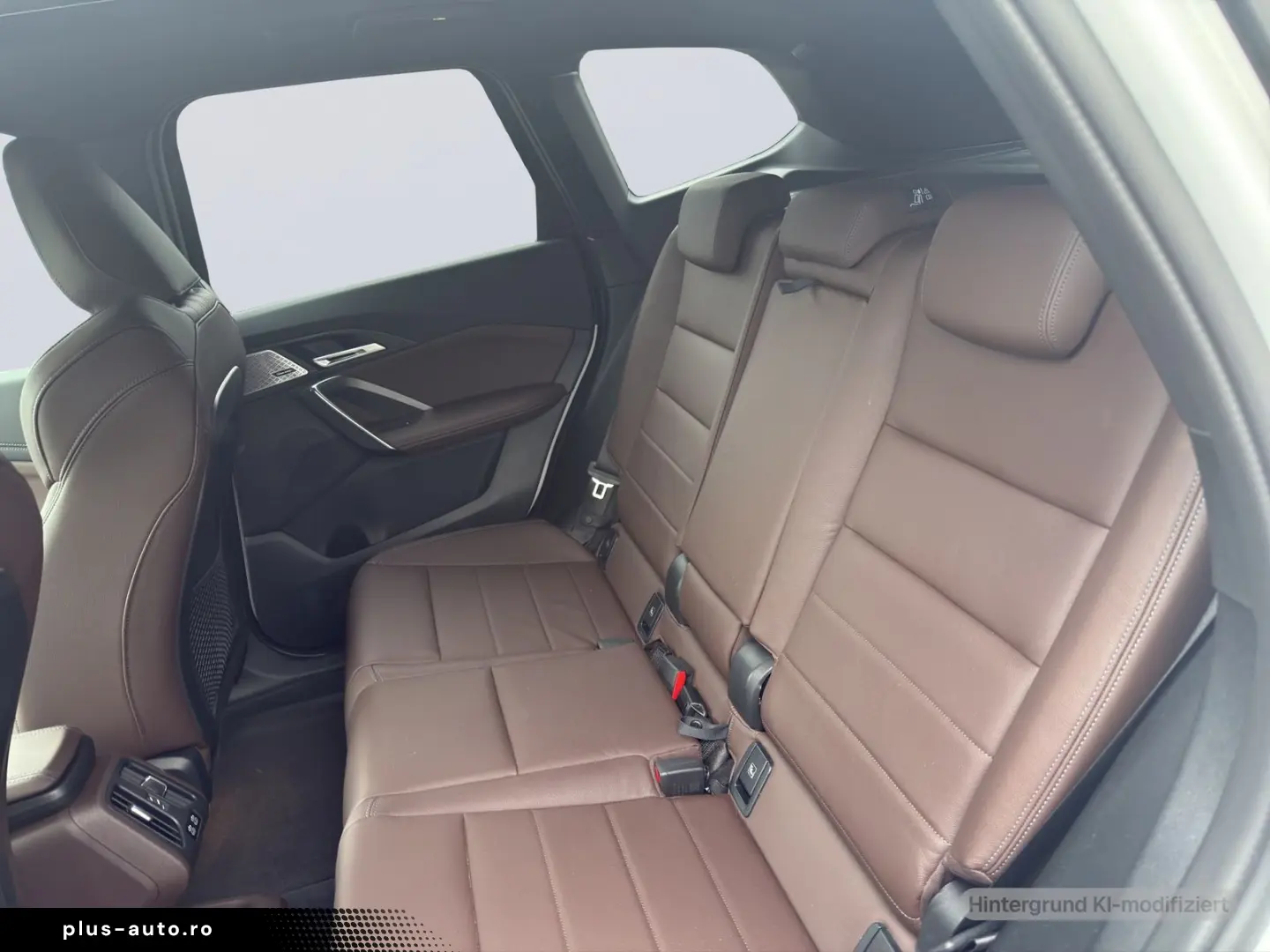 BMW X1 xDrive30e M SPORT LED PANO AHK HEAD UP DISPLA