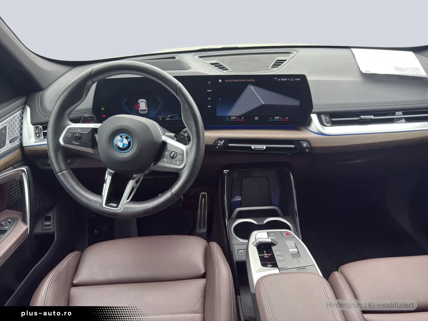 BMW X1 xDrive30e M SPORT LED PANO AHK HEAD UP DISPLA