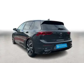 VW Golf VIII R-Line 1.5 eTSI DSG AHK LED APP RFK SH