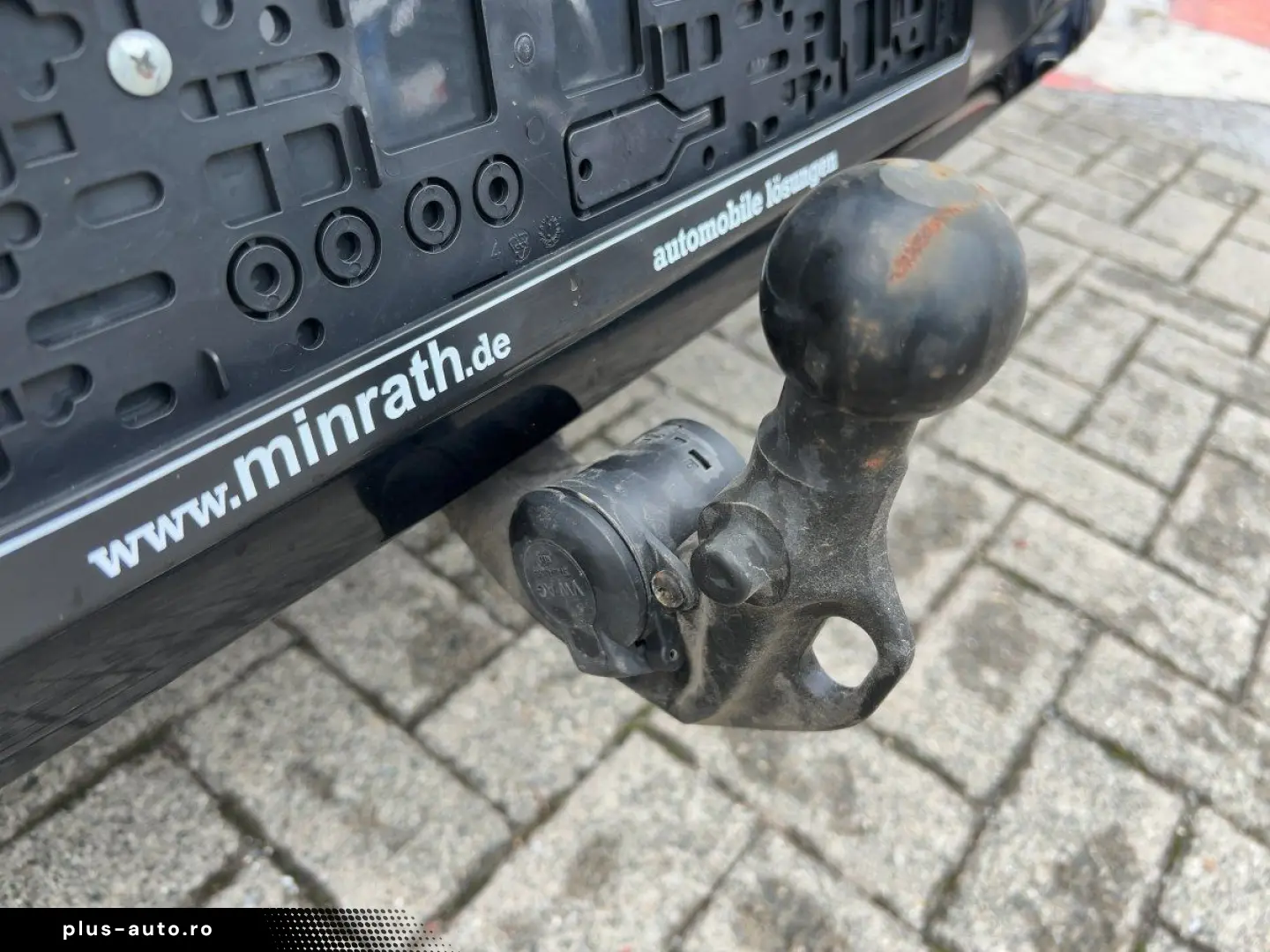 VW Golf VIII R-Line 1.5 eTSI DSG AHK LED APP RFK SH