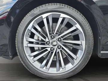 SKODA Superb IV L&K CANTON DCC H-UP SITZBLF MASSAG 360