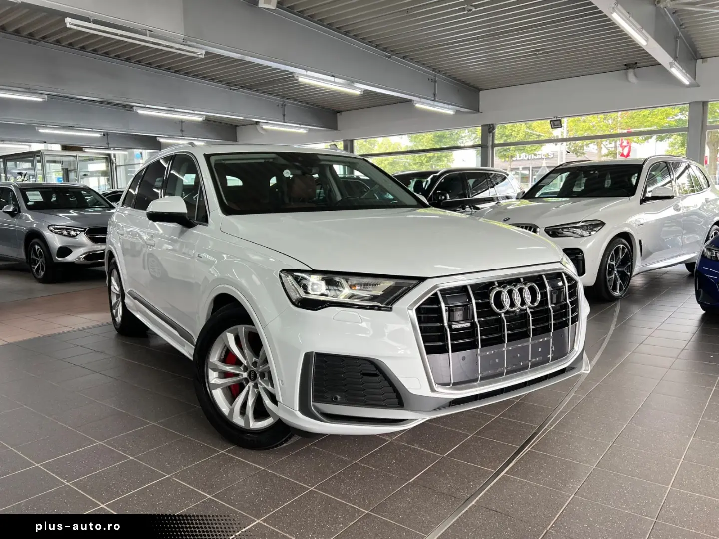 AUDI Q7 55 TFSIe quattro S line Luft-Pano-AHK-ACC-AMB