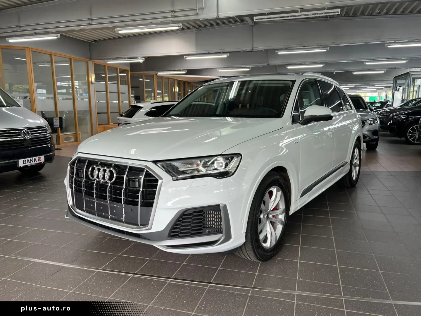 AUDI Q7 55 TFSIe quattro S line Luft-Pano-AHK-ACC-AMB