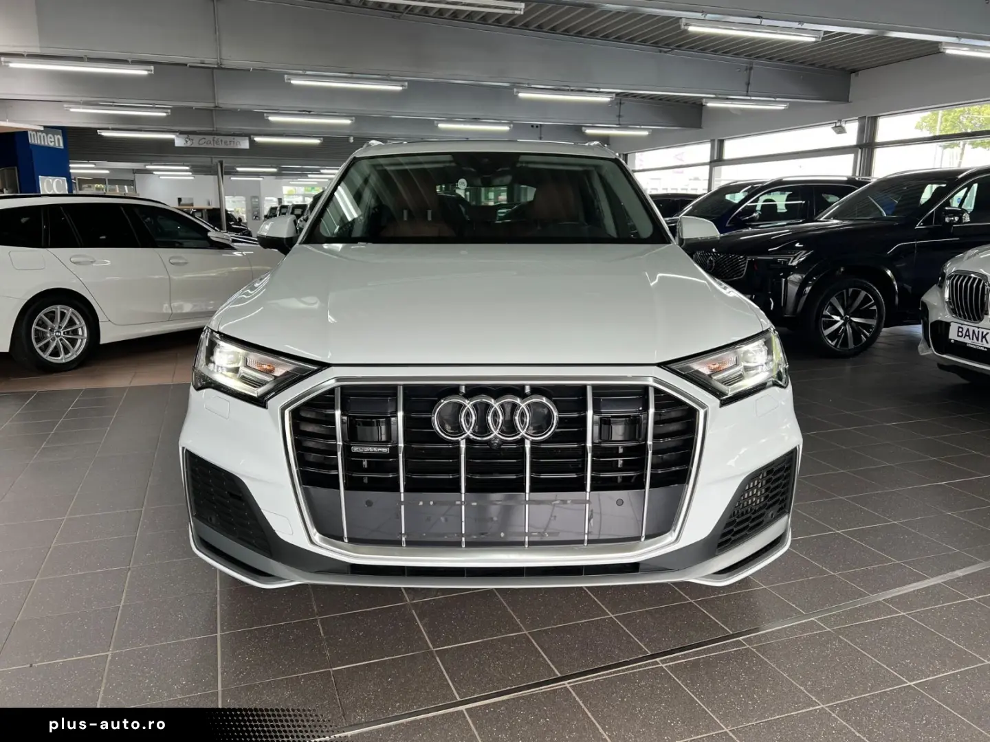 AUDI Q7 55 TFSIe quattro S line Luft-Pano-AHK-ACC-AMB