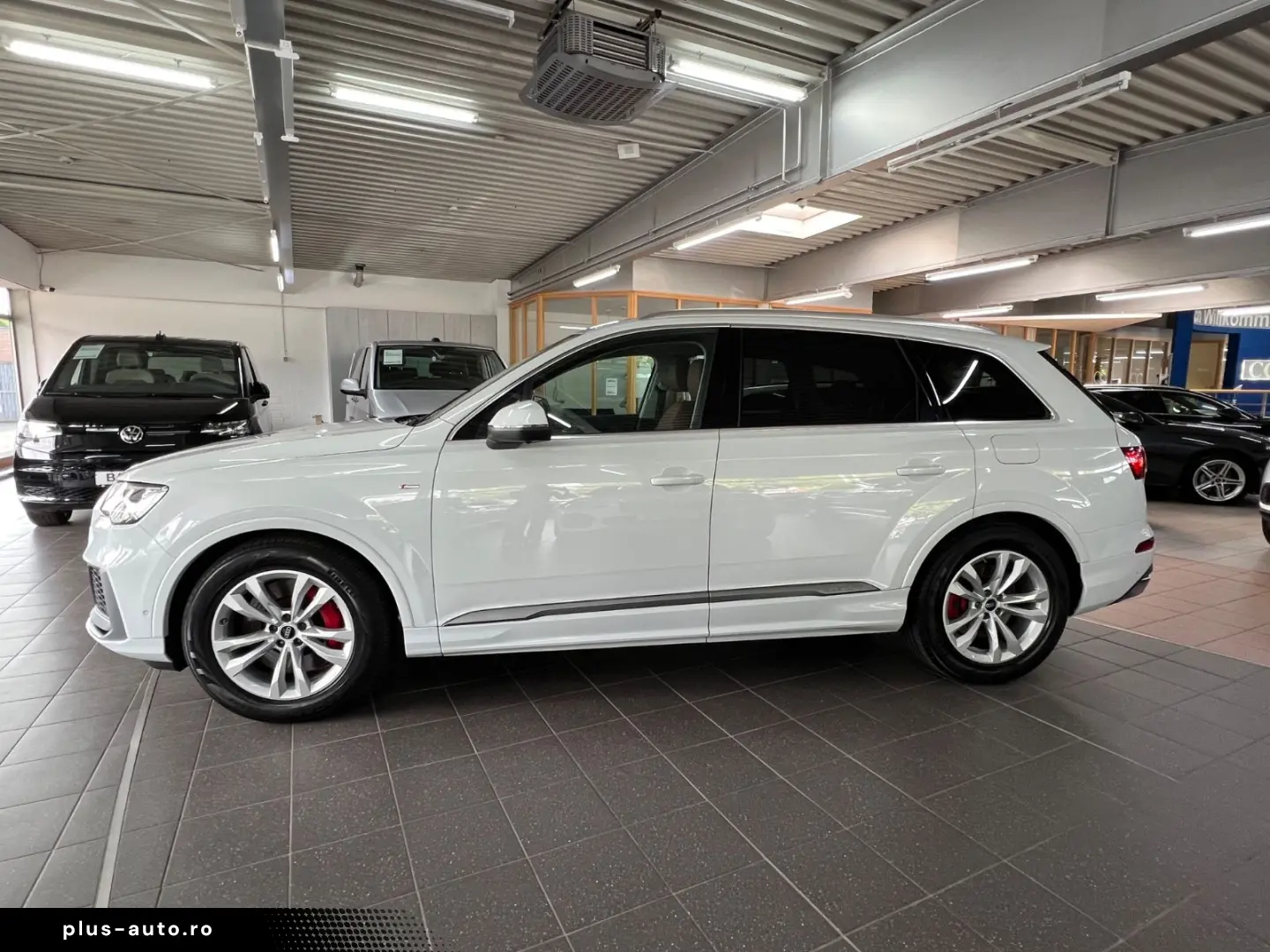 AUDI Q7 55 TFSIe quattro S line Luft-Pano-AHK-ACC-AMB