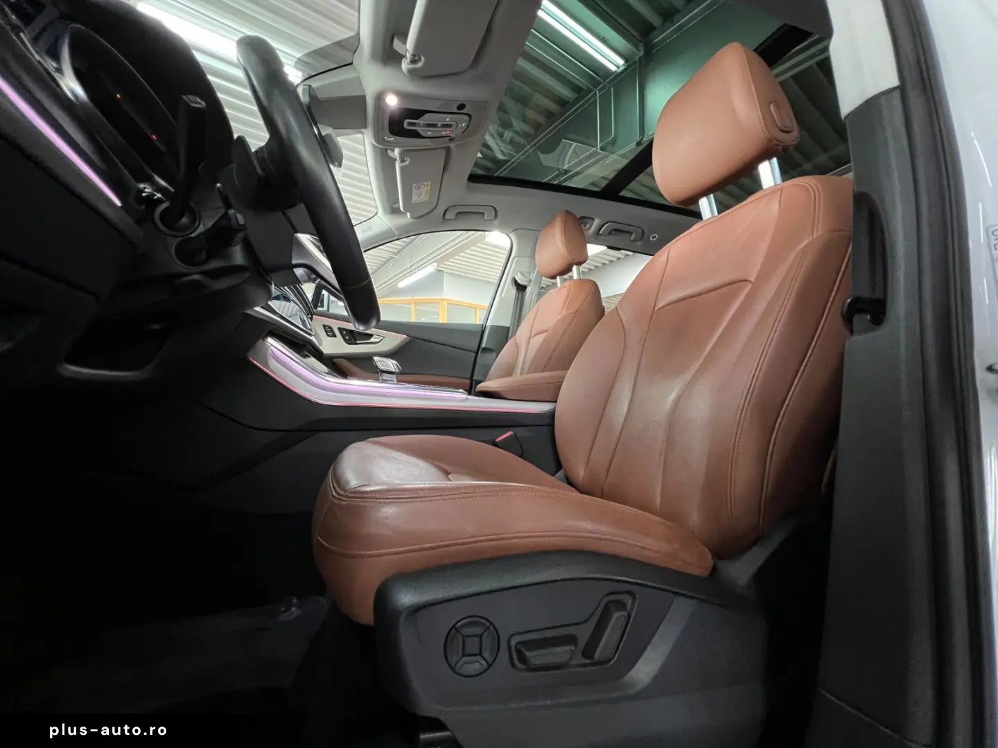 AUDI Q7 55 TFSIe quattro S line Luft-Pano-AHK-ACC-AMB