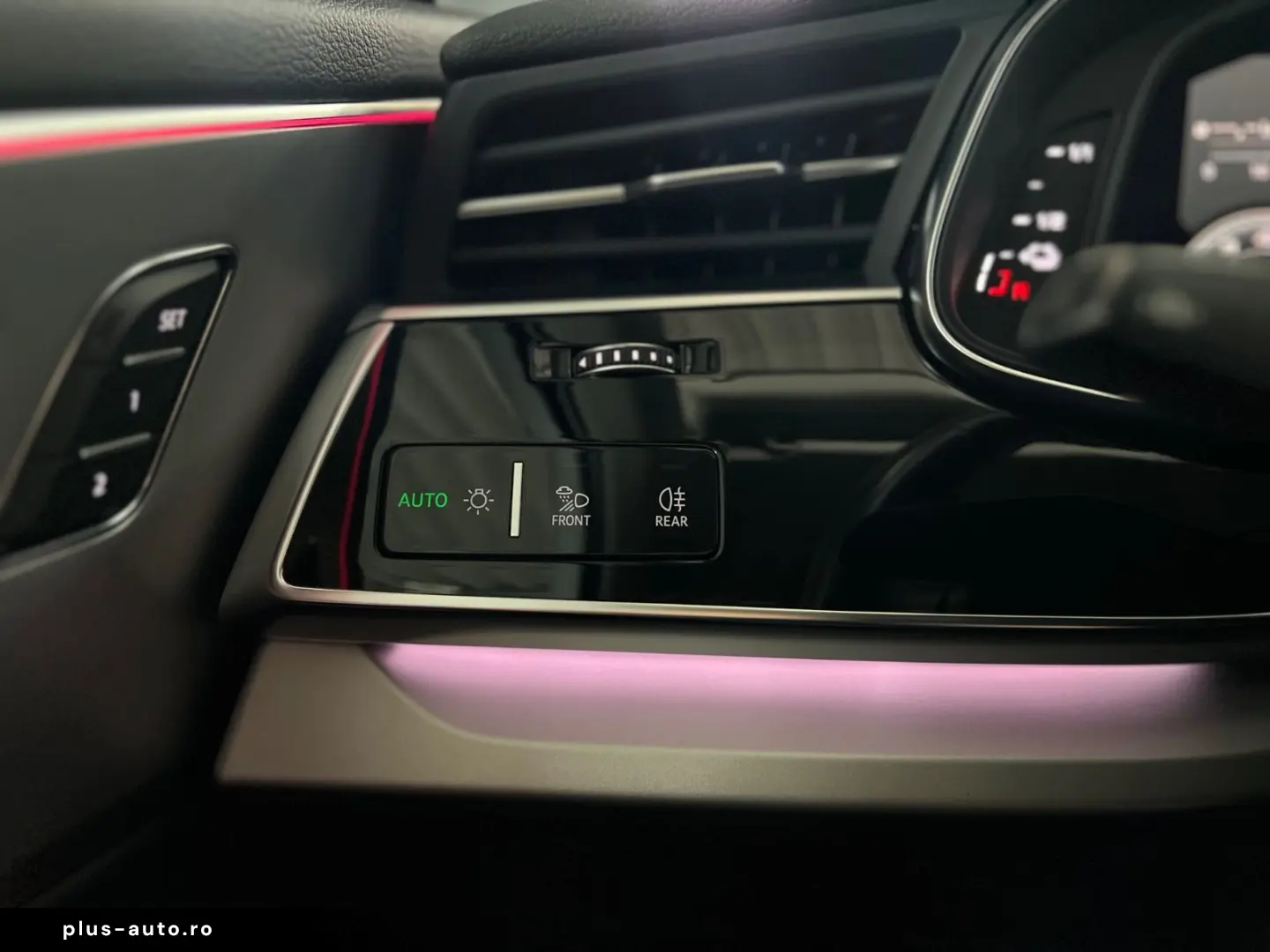 AUDI Q7 55 TFSIe quattro S line Luft-Pano-AHK-ACC-AMB