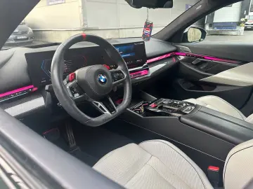 BMW M5 Plug-In Hybrid Touring xDrive A M5