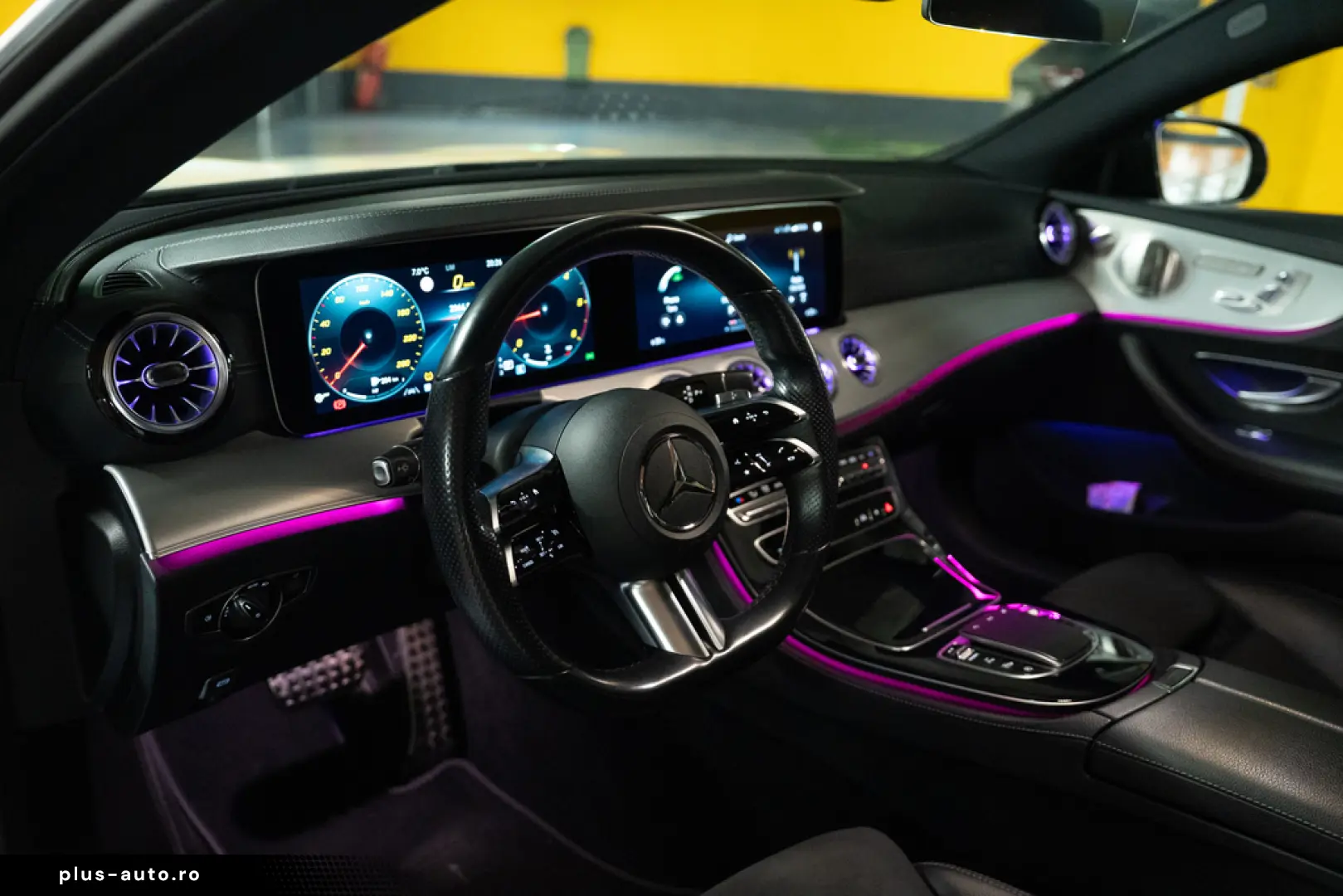 Mercedes-Benz E 220 Coupe AMG pachet