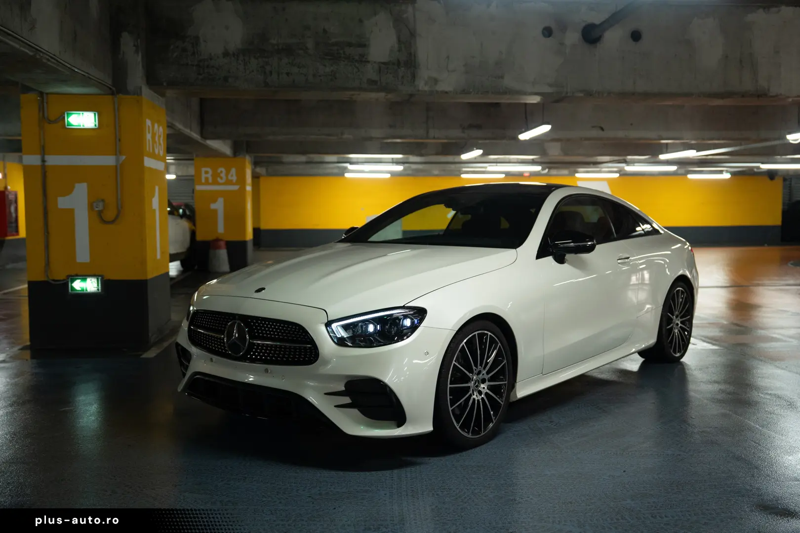 Mercedes-Benz E 220 Coupe AMG pachet
