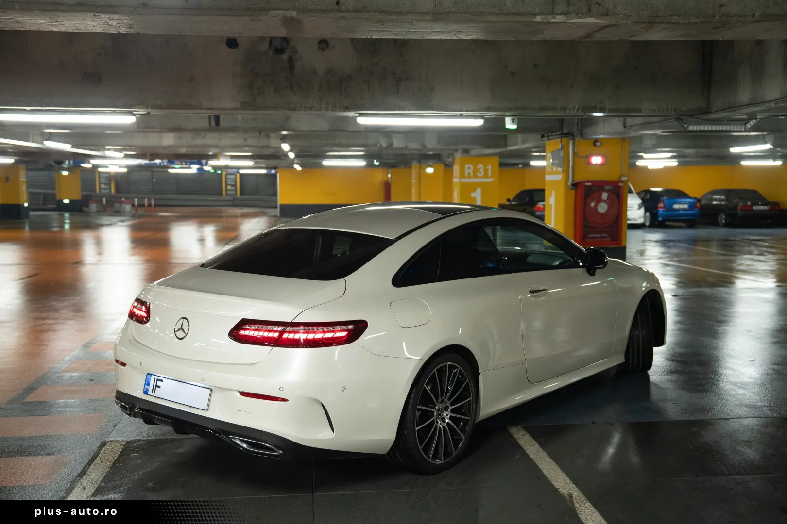 Mercedes-Benz E 220 Coupe AMG pachet
