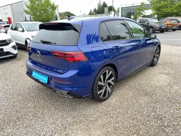 VW Golf R-Line 4Motion TSI DSG CarPlay Kamera StHz