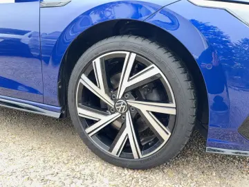 VW Golf R-Line 4Motion TSI DSG CarPlay Kamera StHz