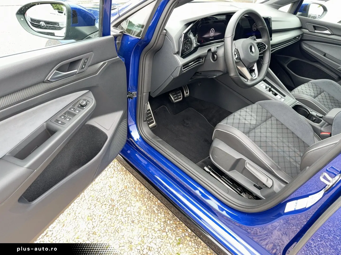 VW Golf R-Line 4Motion TSI DSG CarPlay Kamera StHz