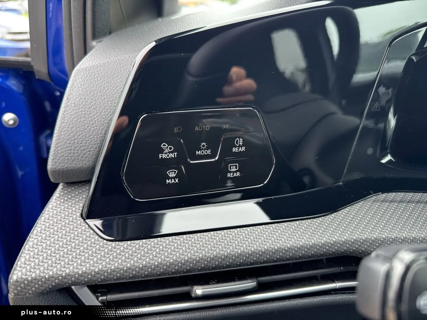 VW Golf R-Line 4Motion TSI DSG CarPlay Kamera StHz