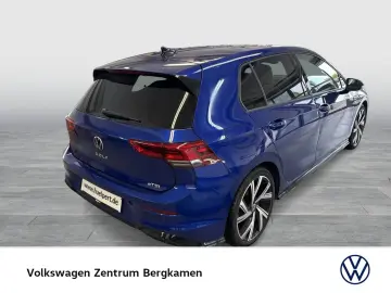 VW Golf VIII 1.5 eTSI R-LINE BLACK STYLE CAM LM18