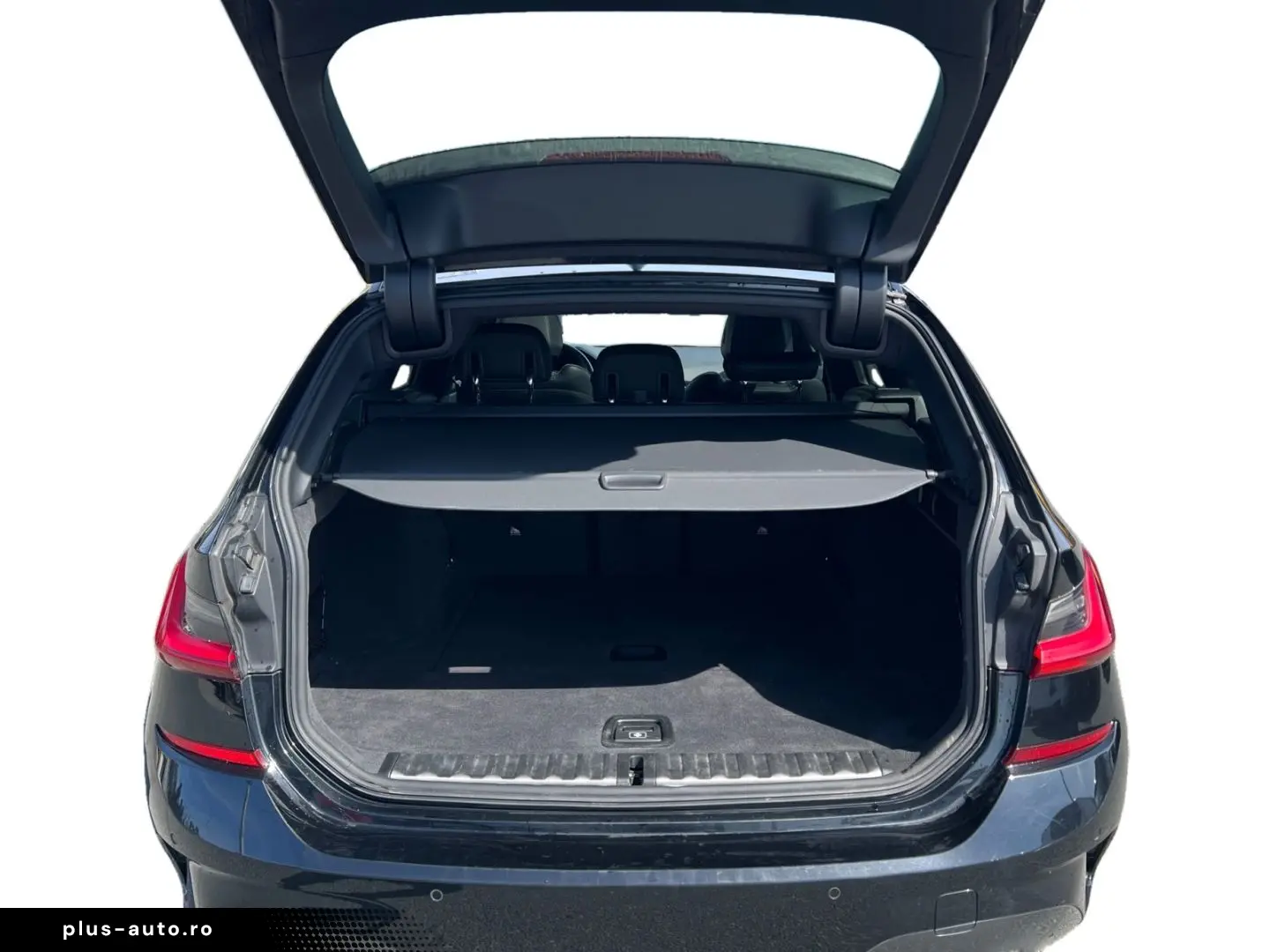 BMW 330 i xDrive M Sport Touring Park-Assist. Kamera