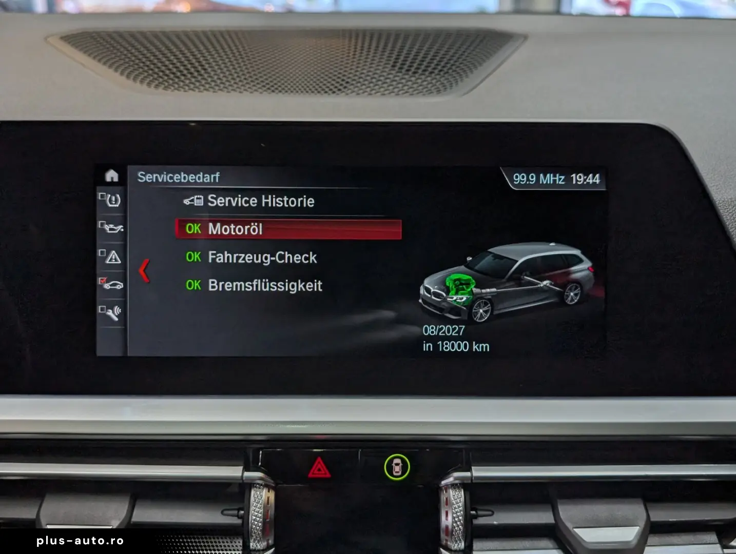 BMW 320 i M Sport Navi Shadow HUD LED TEMPO PANO AHK
