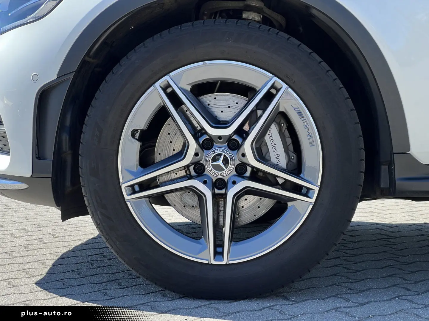 MERCEDES-BENZ GLC 300 4M AMG Pano Business Plus Trit&hellip;