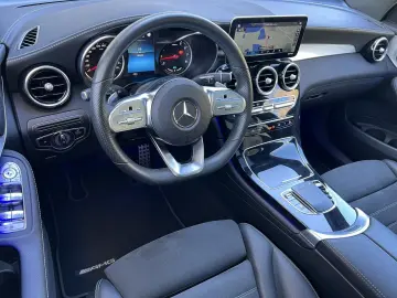 MERCEDES-BENZ GLC 300 4M AMG Pano Business Plus Trit…