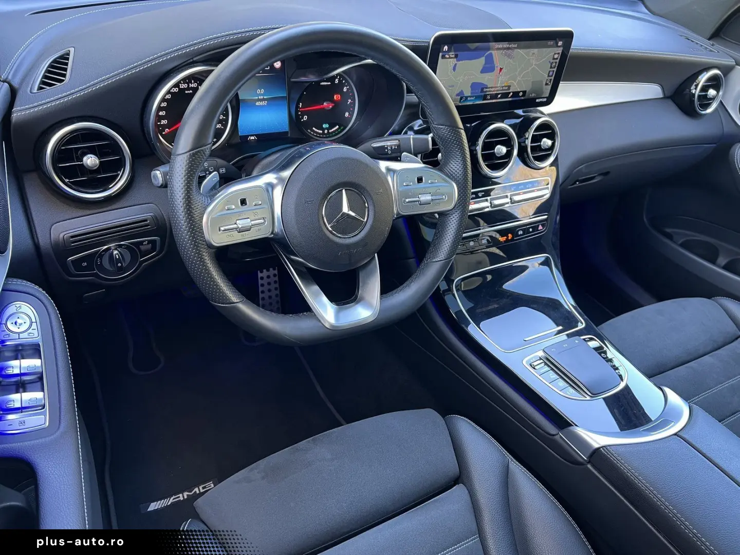 MERCEDES-BENZ GLC 300 4M AMG Pano Business Plus Trit&hellip;