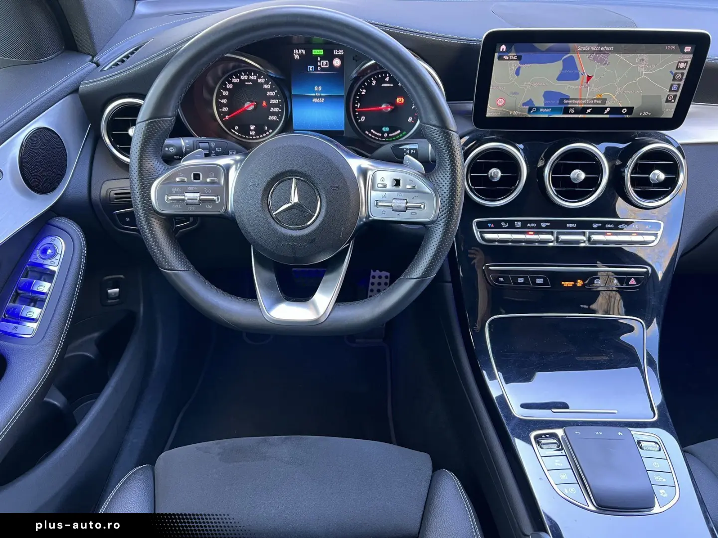MERCEDES-BENZ GLC 300 4M AMG Pano Business Plus Trit&hellip;