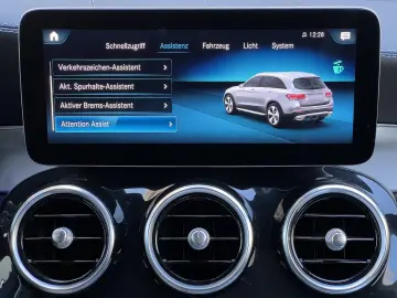 MERCEDES-BENZ GLC 300 4M AMG Pano Business Plus Trit…