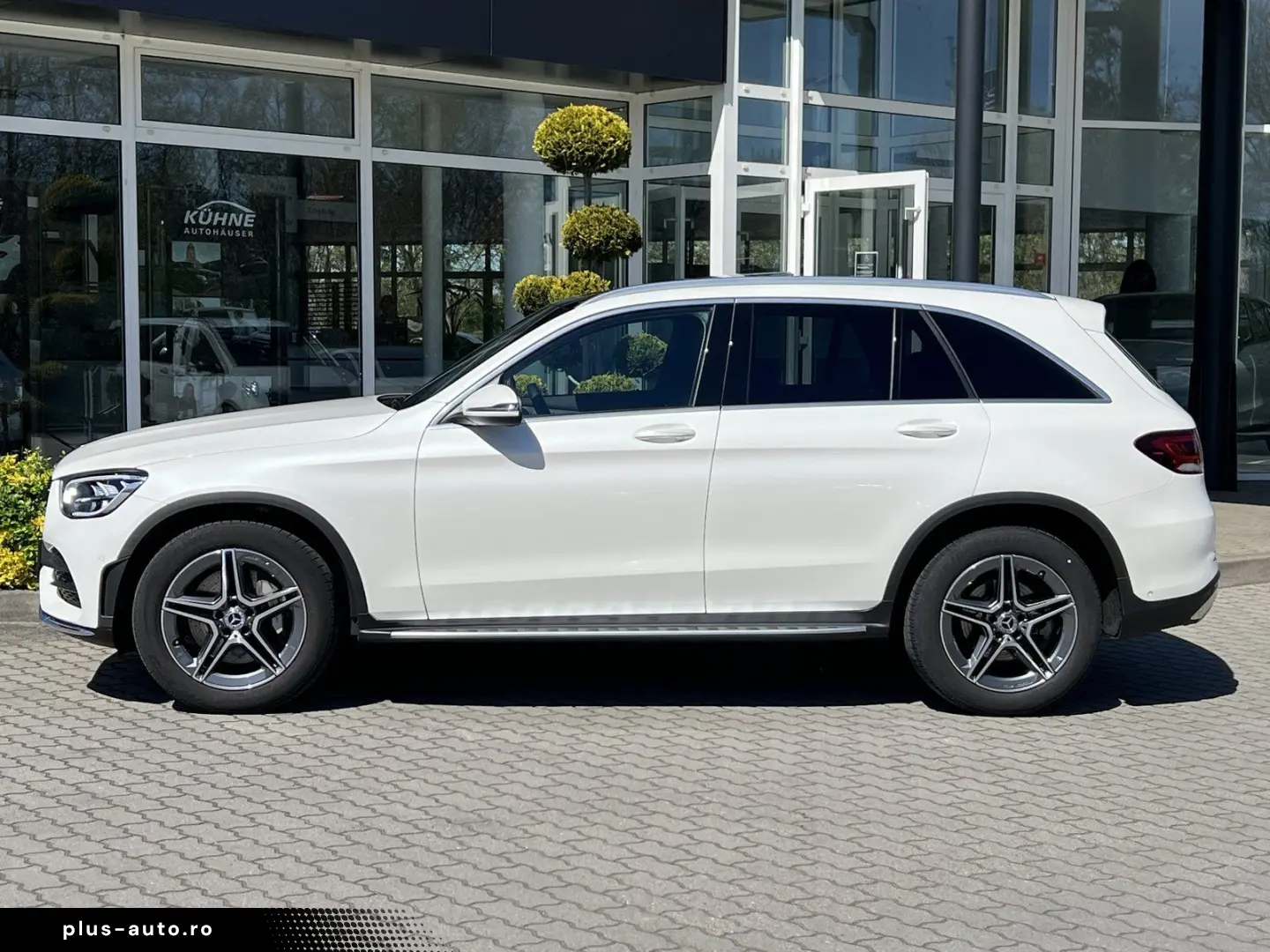 MERCEDES-BENZ GLC 300 4M AMG Pano Business Plus Trit&hellip;
