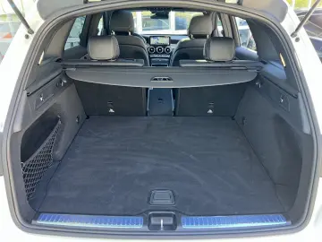 MERCEDES-BENZ GLC 300 4M AMG Pano Business Plus Trit…
