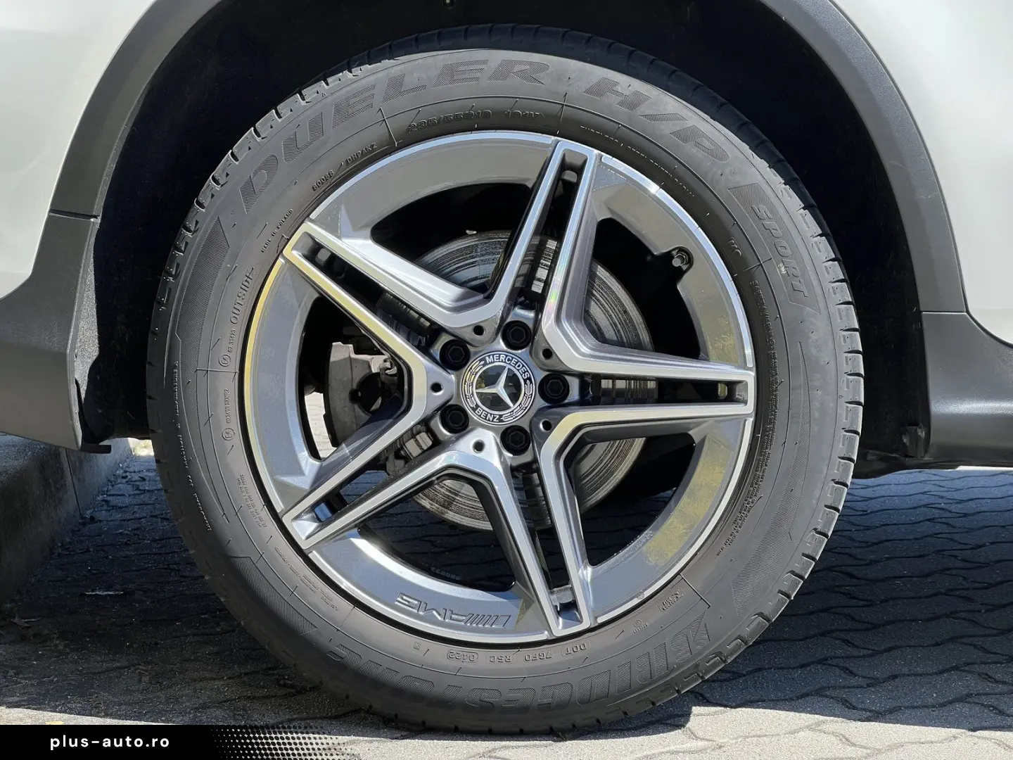 MERCEDES-BENZ GLC 300 4M AMG Pano Business Plus Trit&hellip;