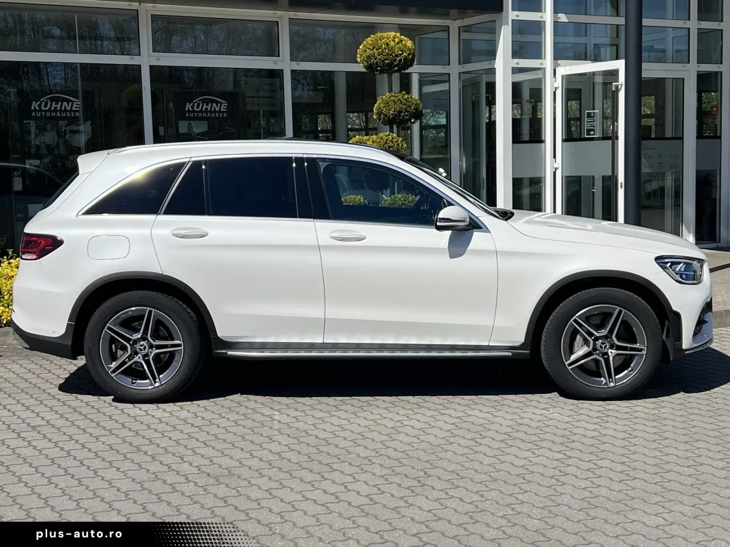 MERCEDES-BENZ GLC 300 4M AMG Pano Business Plus Trit&hellip;