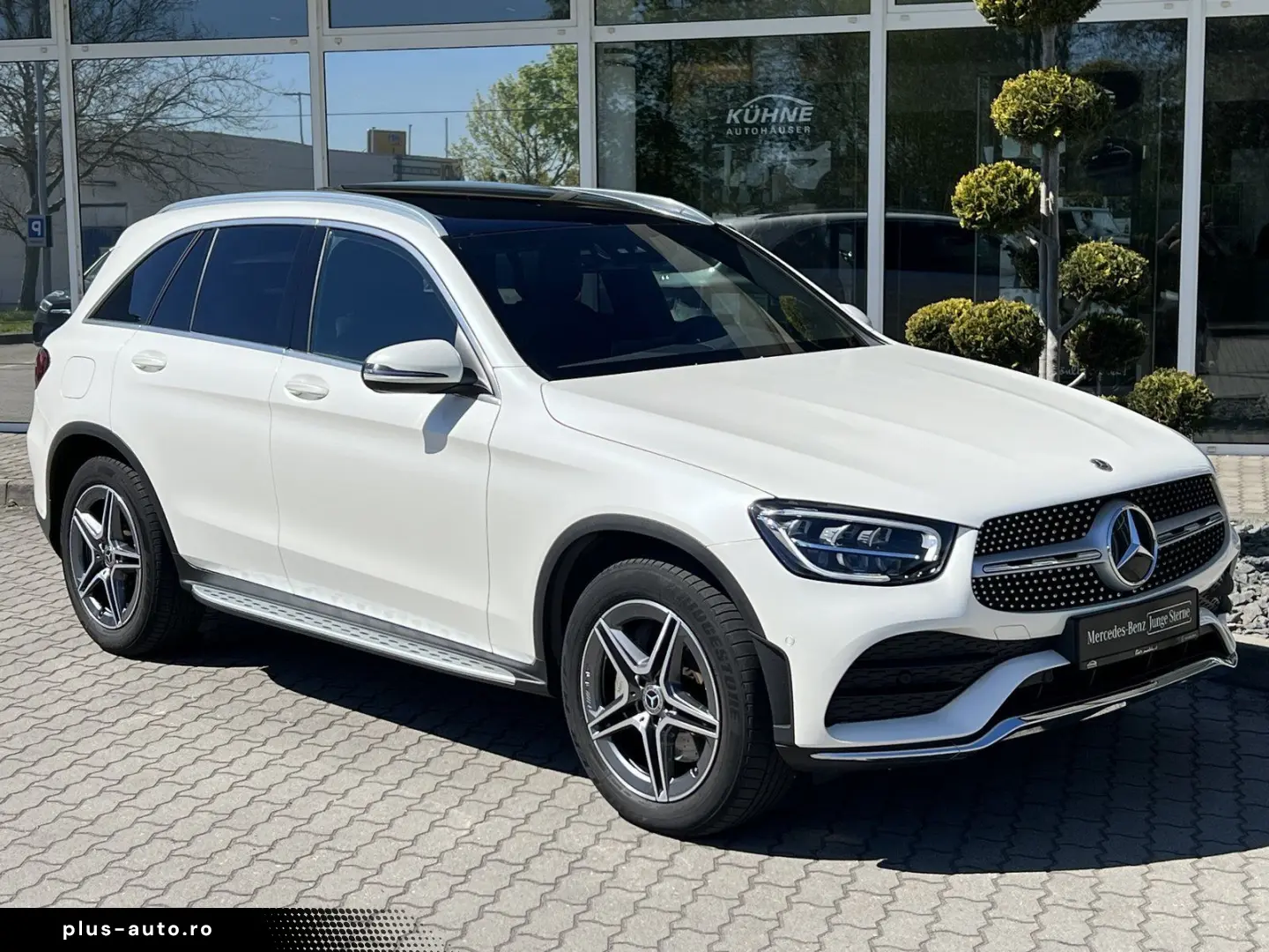 MERCEDES-BENZ GLC 300 4M AMG Pano Business Plus Trit&hellip;