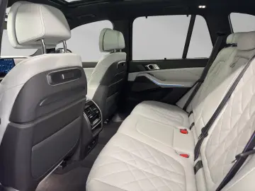 BMW X5 xDrive50e M SportPro 22  Carbon
