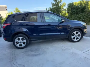 Ford Kuga 1.5 EcoBoost 4WD