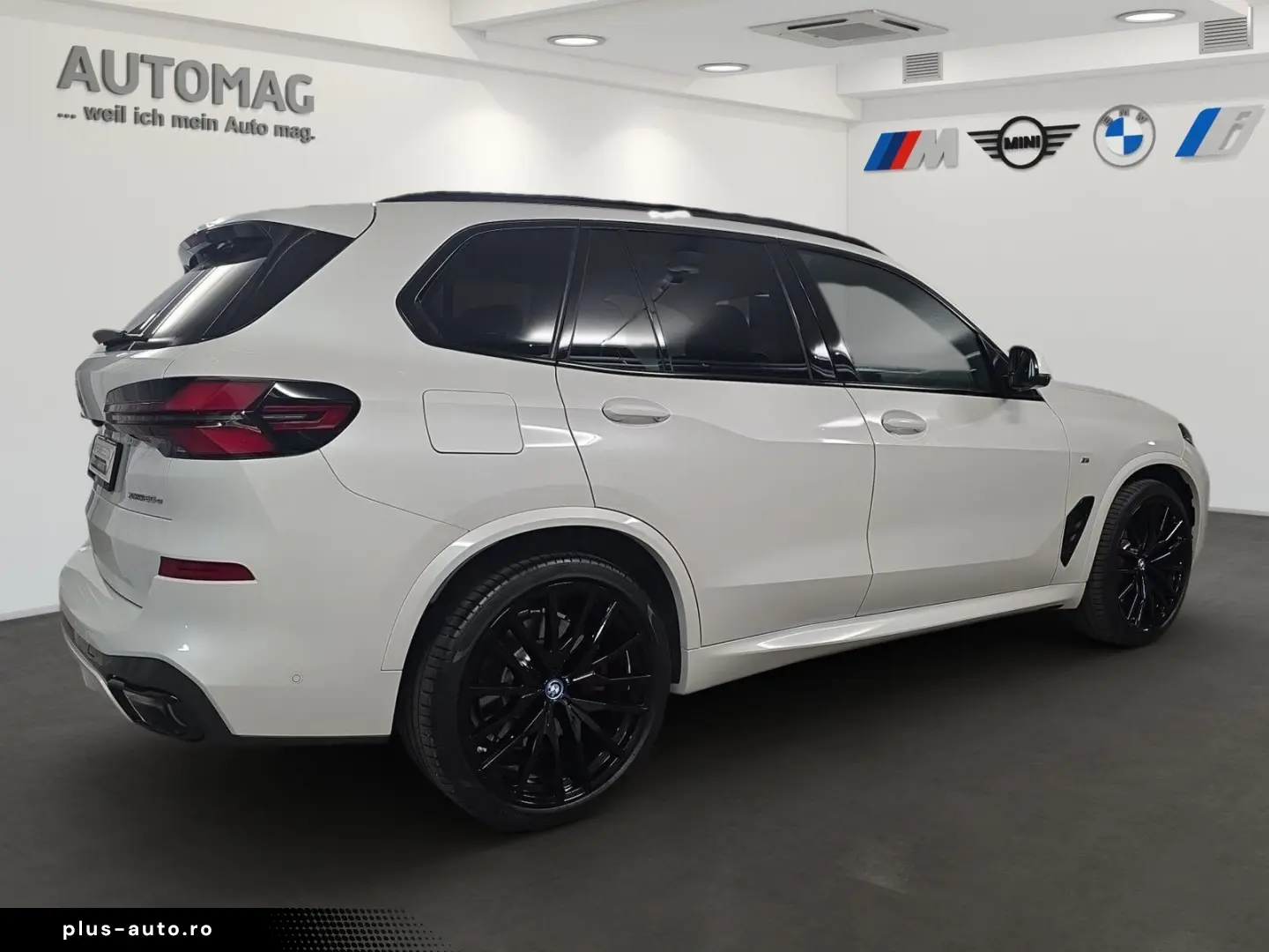BMW X5 xDrive50e MSportPro 22  Integral AHK Panorama