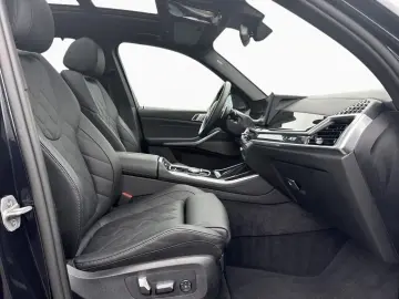 BMW X5 xDr50e M Sport DAPro 21  2-Achs Pano AHK H K